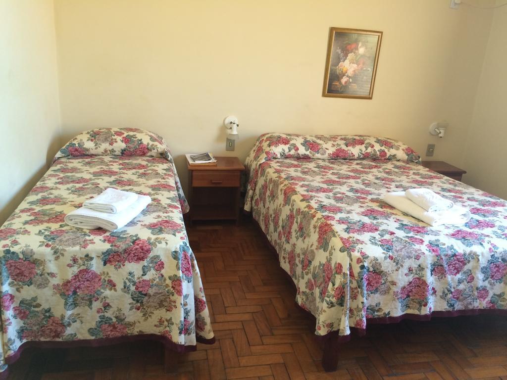 Casa Da Ponte Hotel Goiás Kamer foto